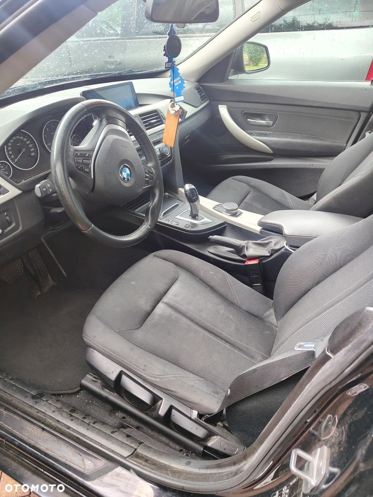 BMW Seria 3 318d - 2