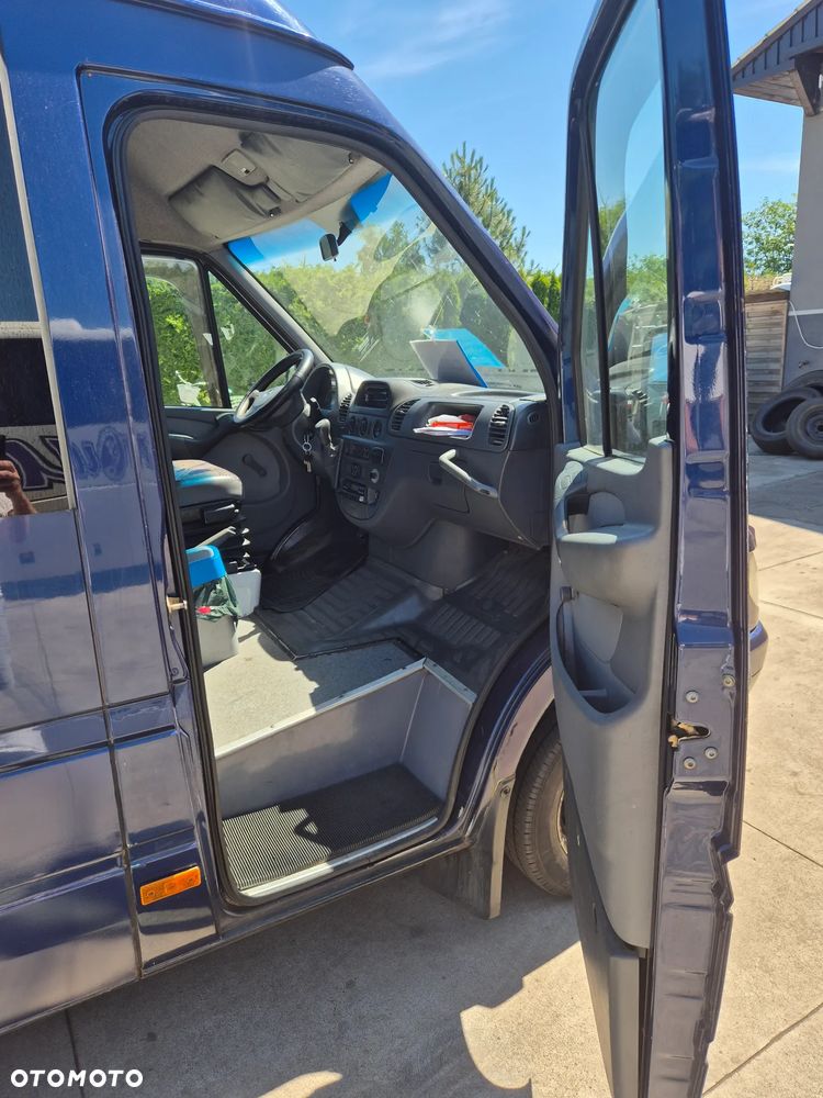 Mercedes-Benz Sprinter CDI - 11