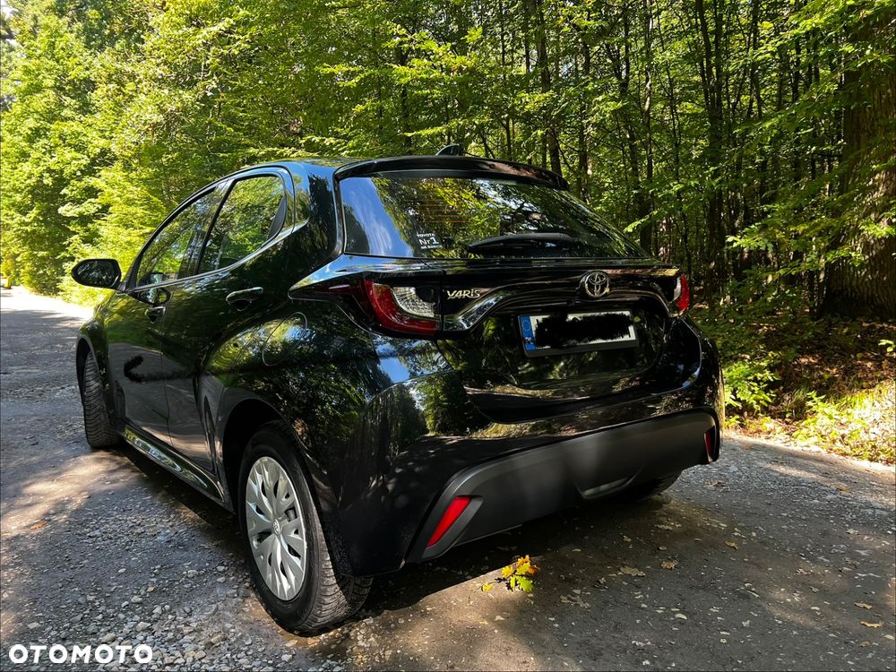 Toyota Yaris 1.5 Active - 10