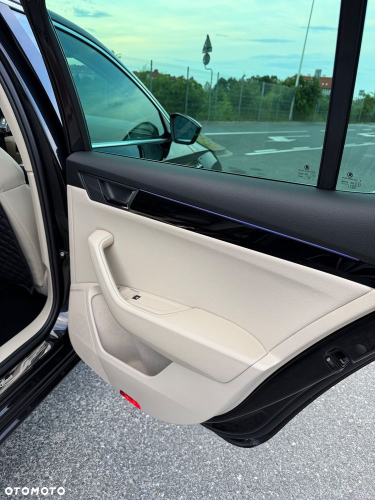 Skoda Superb 1.5 TSI L&K DSG - 16