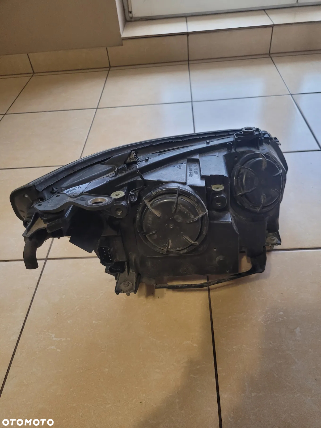 Lampa przód lewa. BMW E60 H7 — oryginał Hella - 6