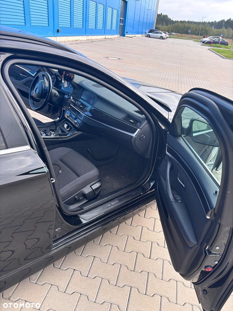 BMW Seria 5 520d - 3
