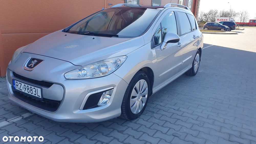 Peugeot 308 1.6 HDi Premium Plus - 2