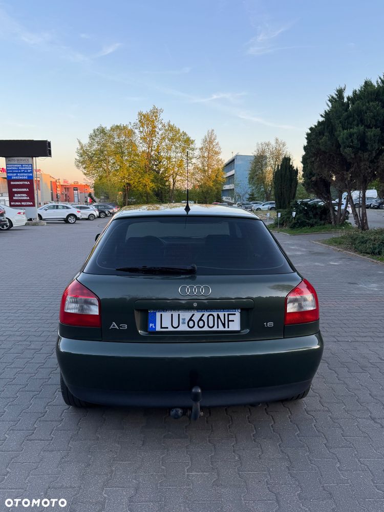 Audi A3 Sportback 1.6 Ambiente - 6