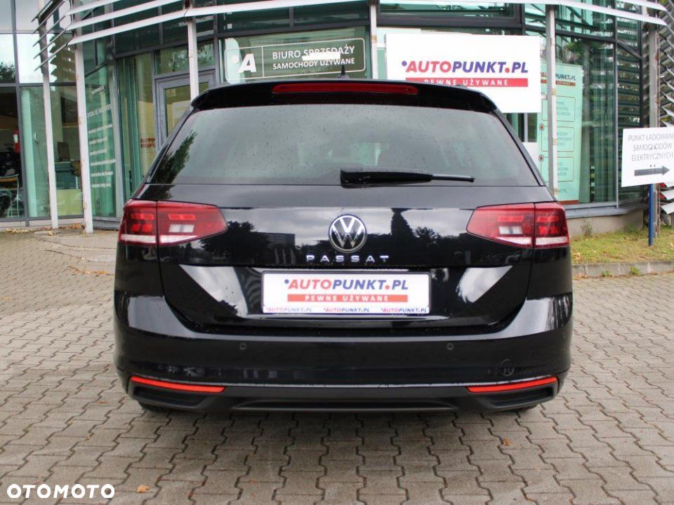 Volkswagen Passat - 6