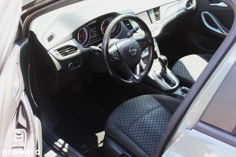 Opel Astra 1.4 T Edition S&S - 14