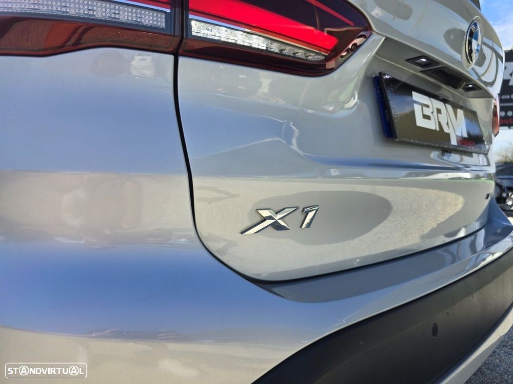 BMW X1 25 e xDrive xLine - 17
