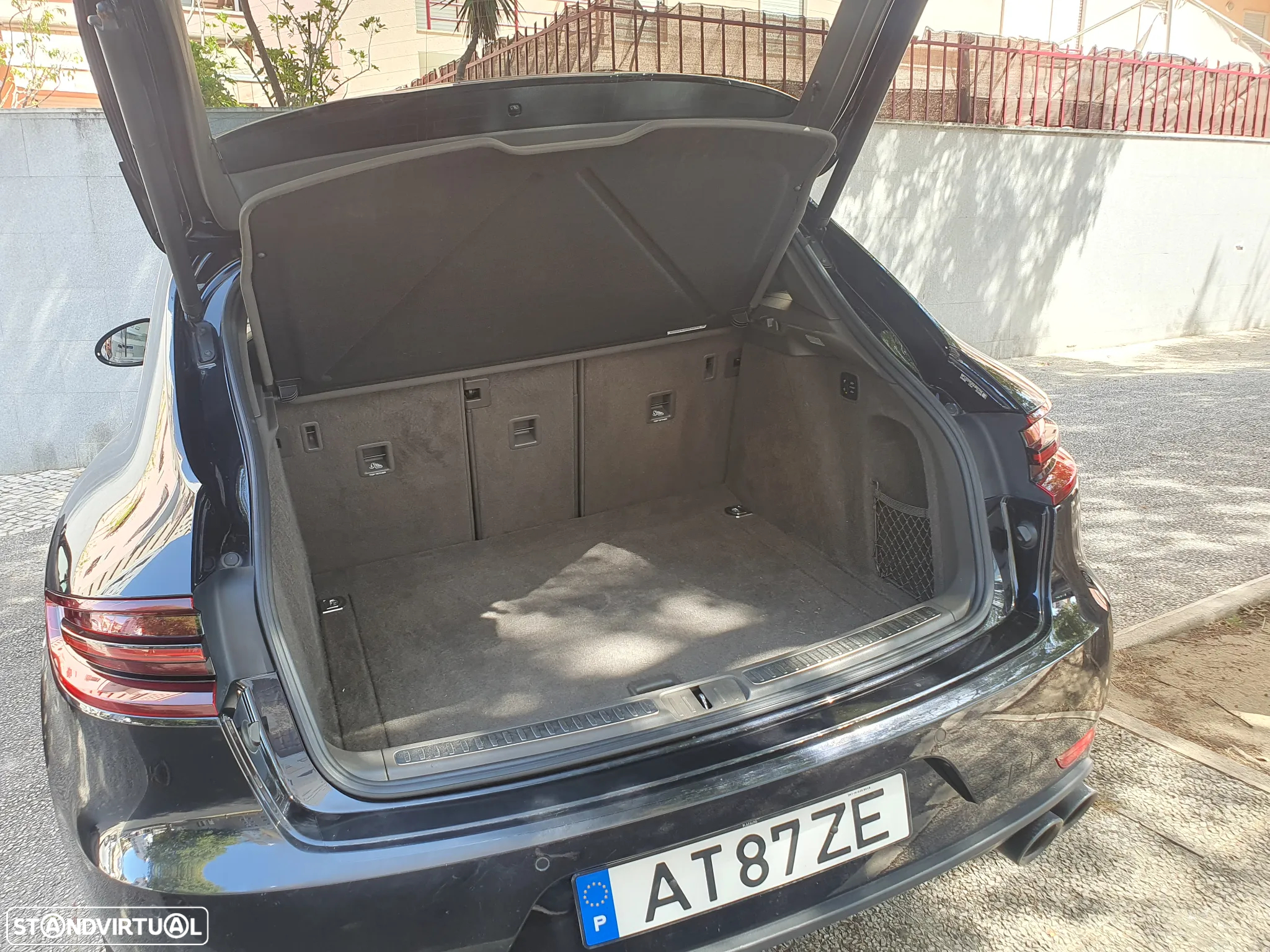 Porsche Macan Turbo PDK - 26