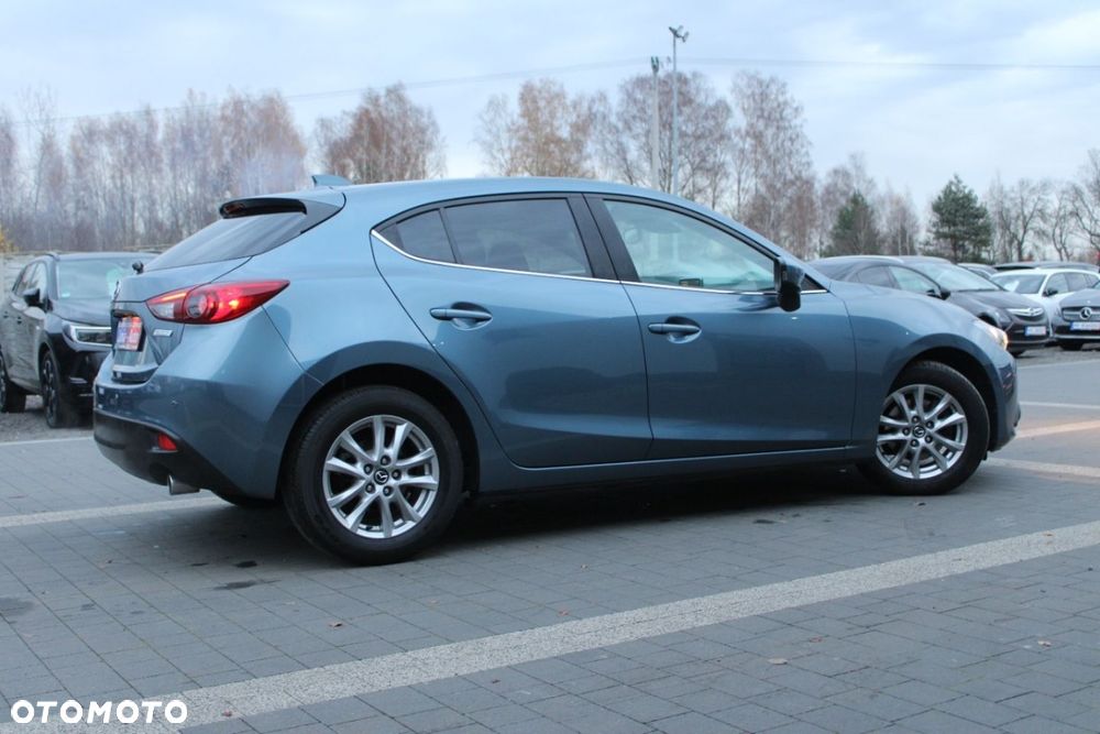 Mazda 3 - 7