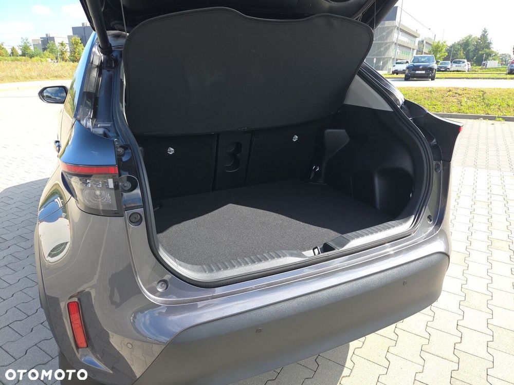 Toyota Yaris Cross Hybrid 1.5 Executive AWD - 13