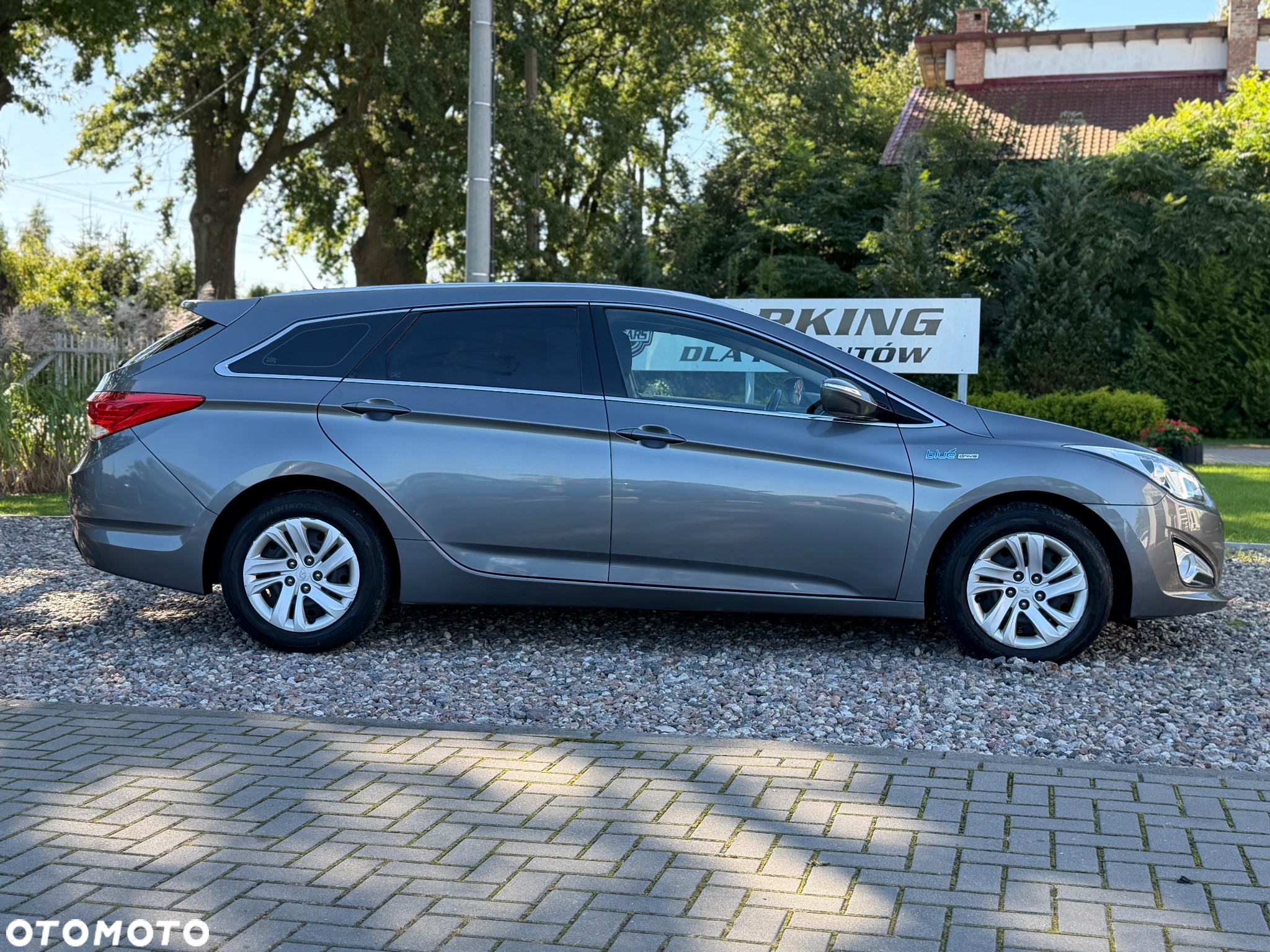 Hyundai i40 - 11