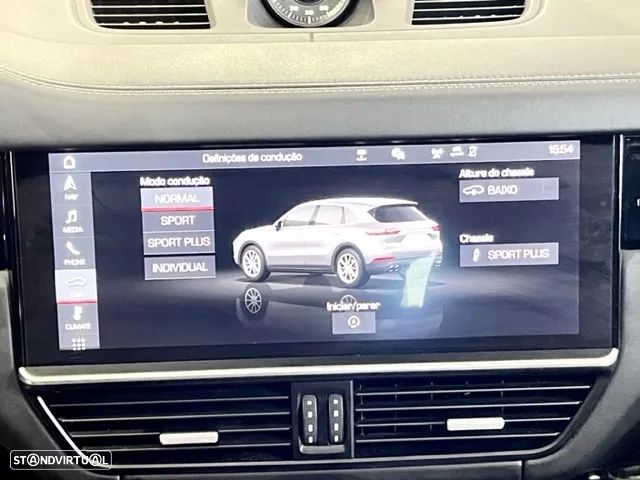 Porsche Cayenne Platinum Edition - 44