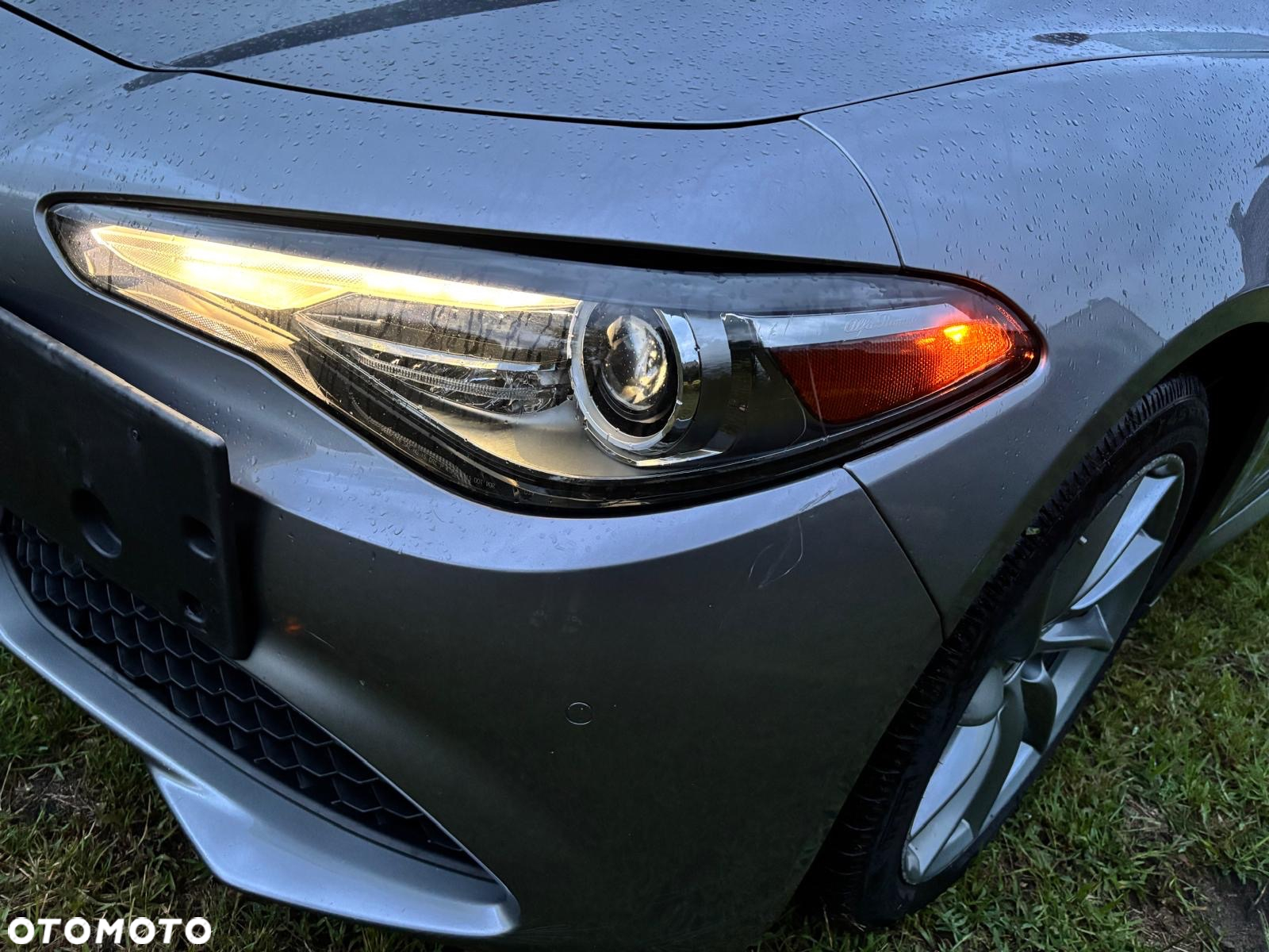 Alfa Romeo Giulia 2.0 Turbo 16V AT8-Q4 Competizione - 13