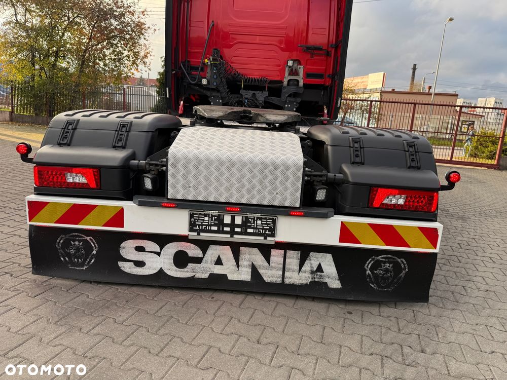 Scania - 24