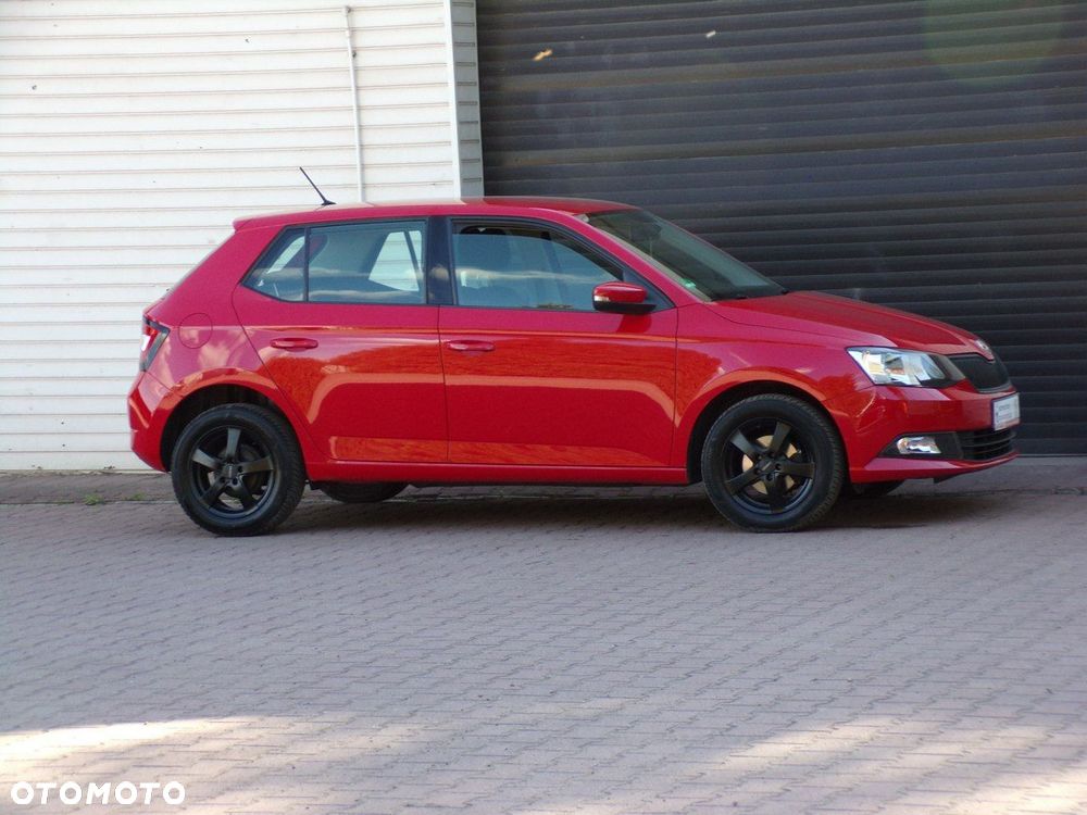 Skoda Fabia - 10
