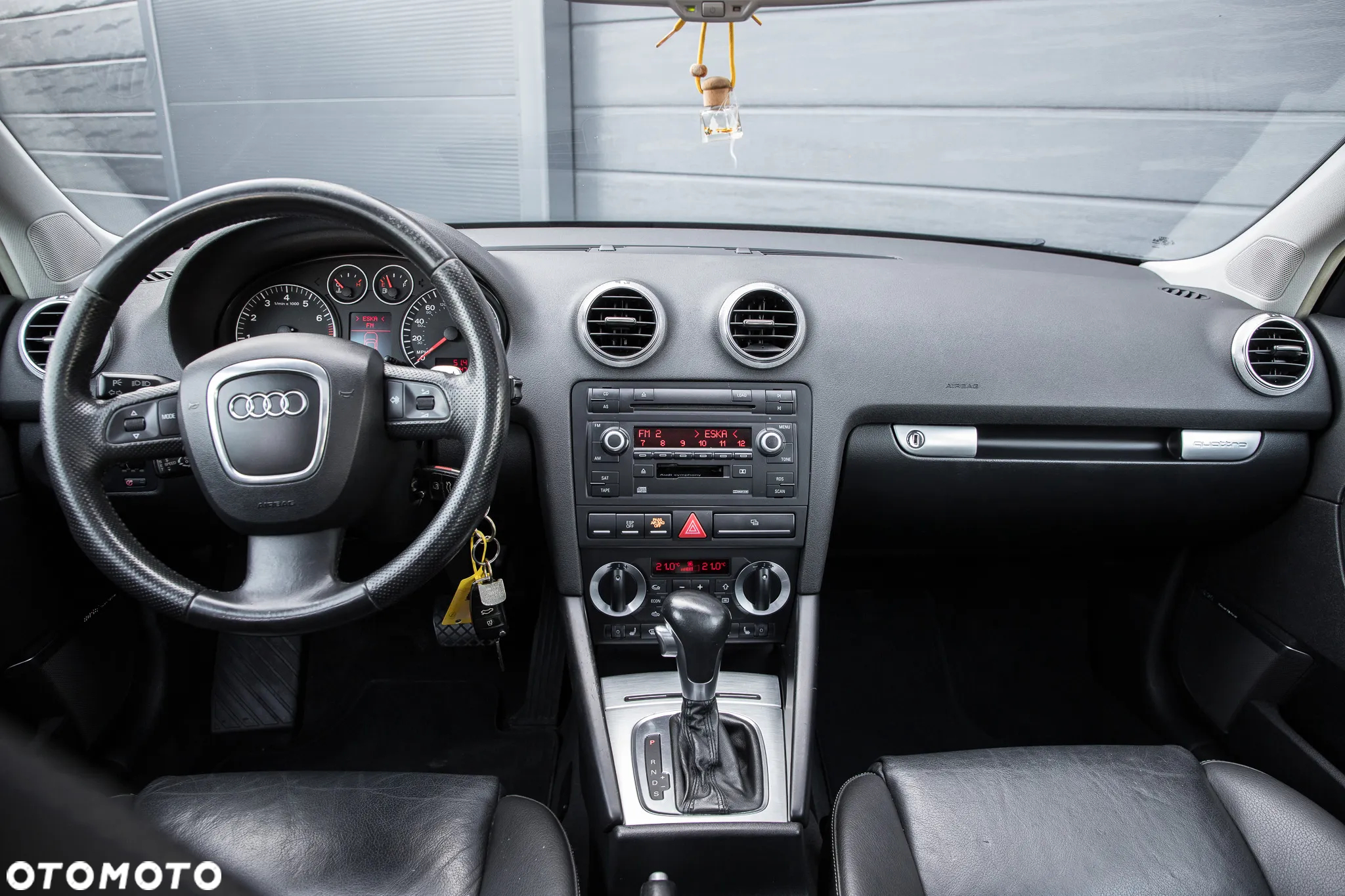 Audi A3 3.2 Sportback quattro S tronic S line Sportpaket plus - 30