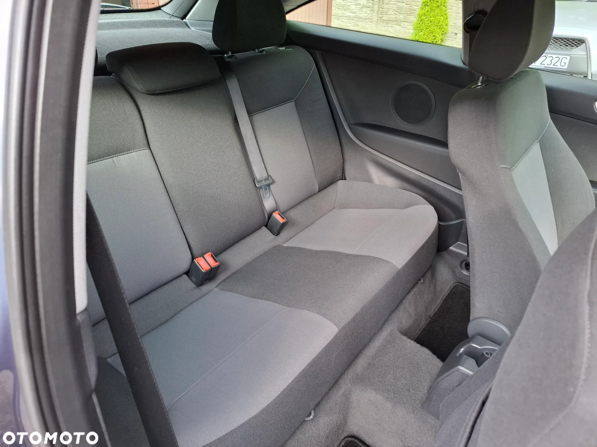 Opel Astra GTC 1.6 Catch me - 17