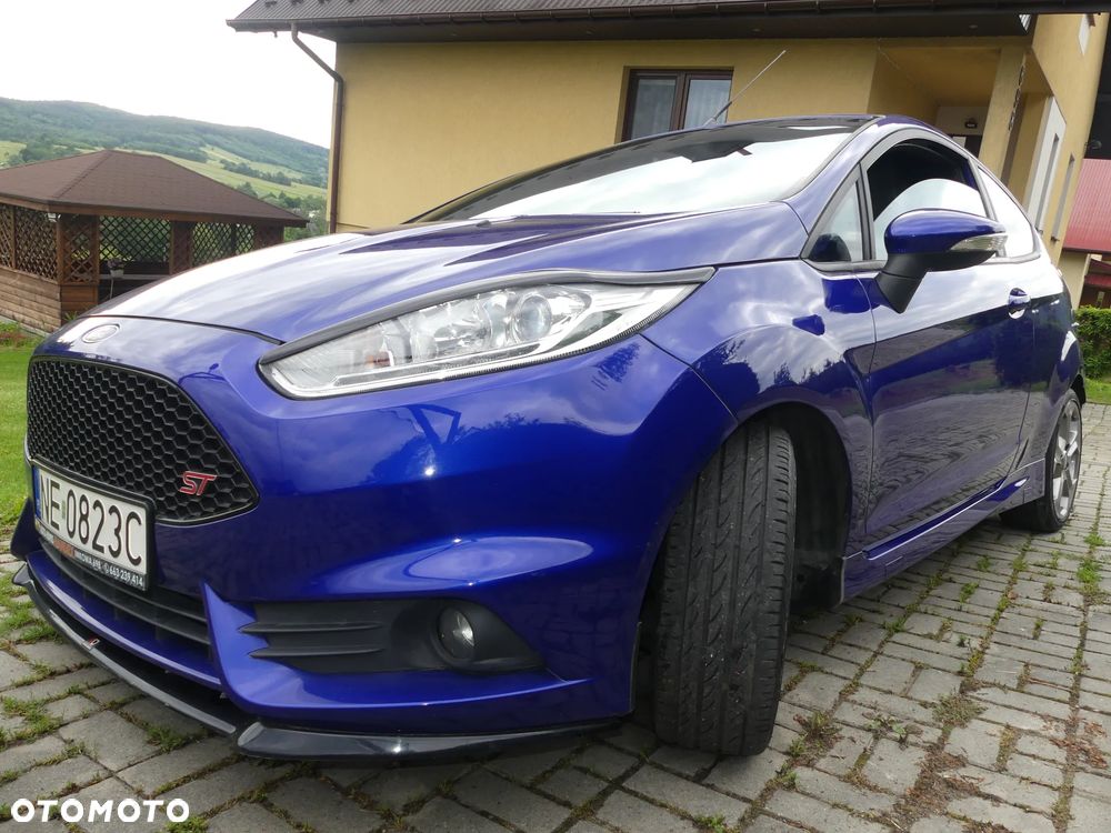 Ford Fiesta ST - 27