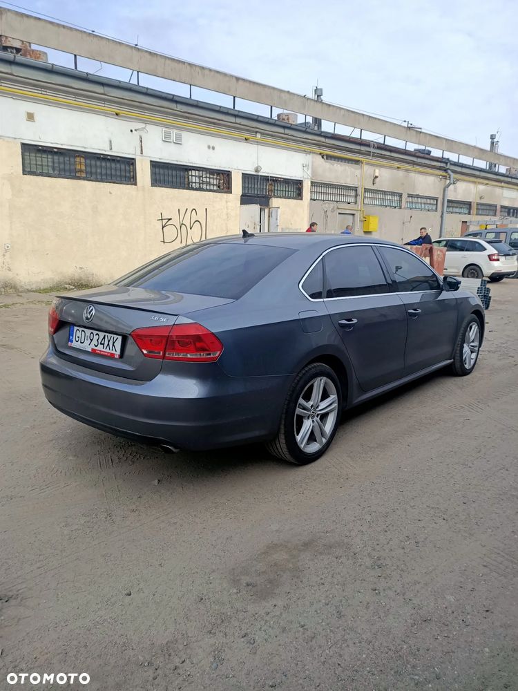 Volkswagen Passat 3.6 V6 4Mot Highline DSG - 4