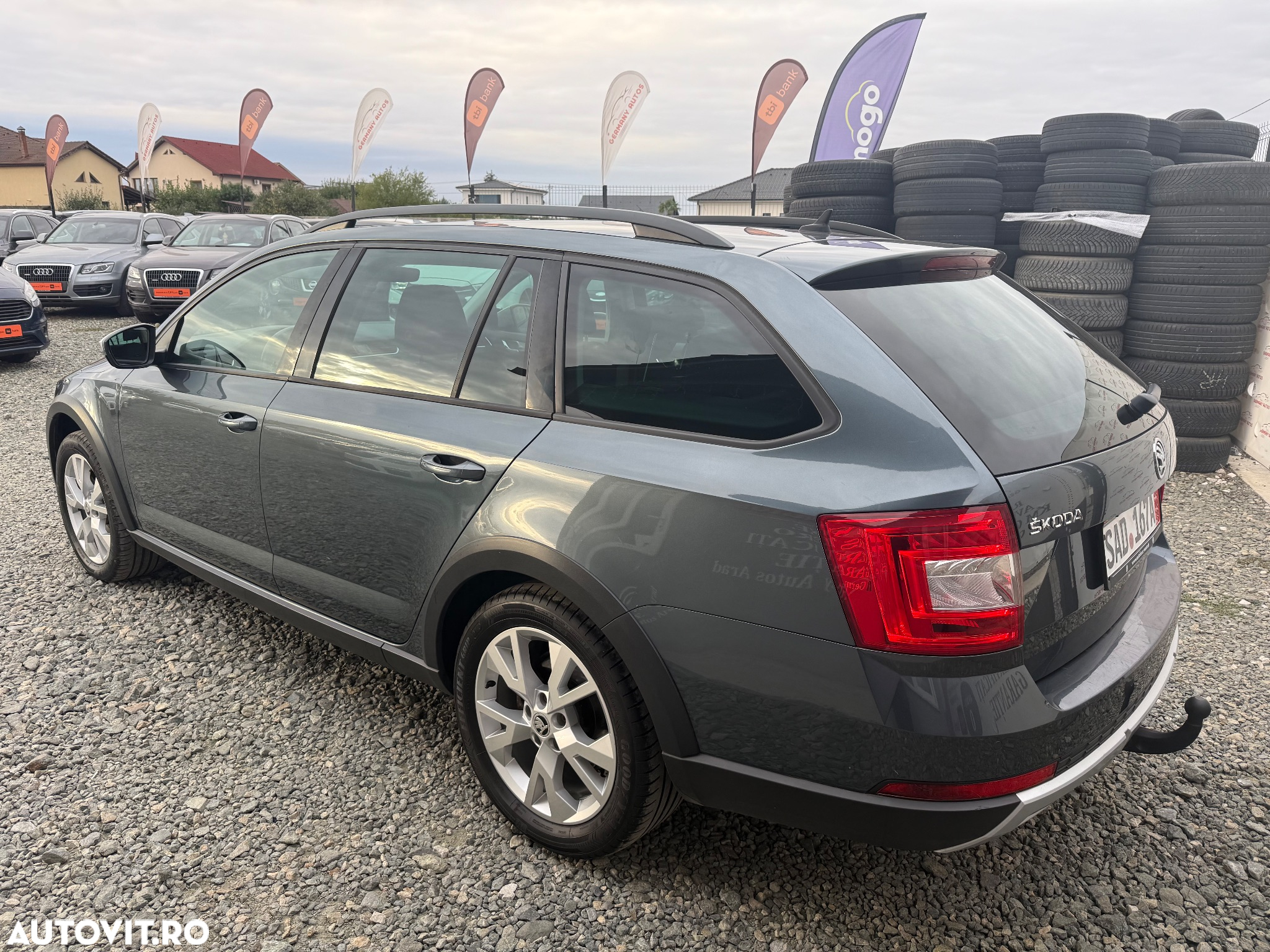 Skoda Octavia 2.0 TDI 4x4 Scout - 24