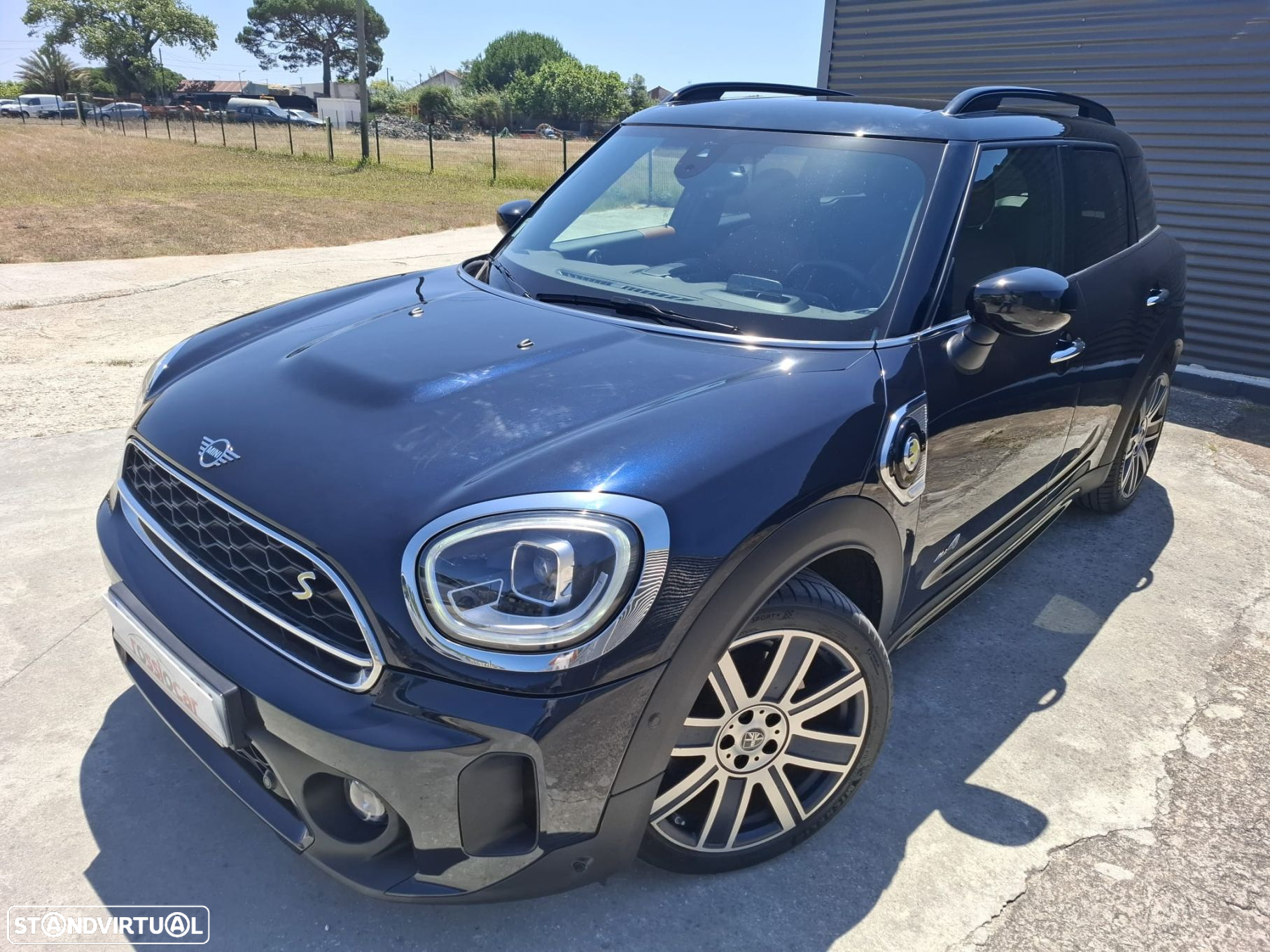 MINI Countryman Cooper SE ALL4 Yours Auto - 2