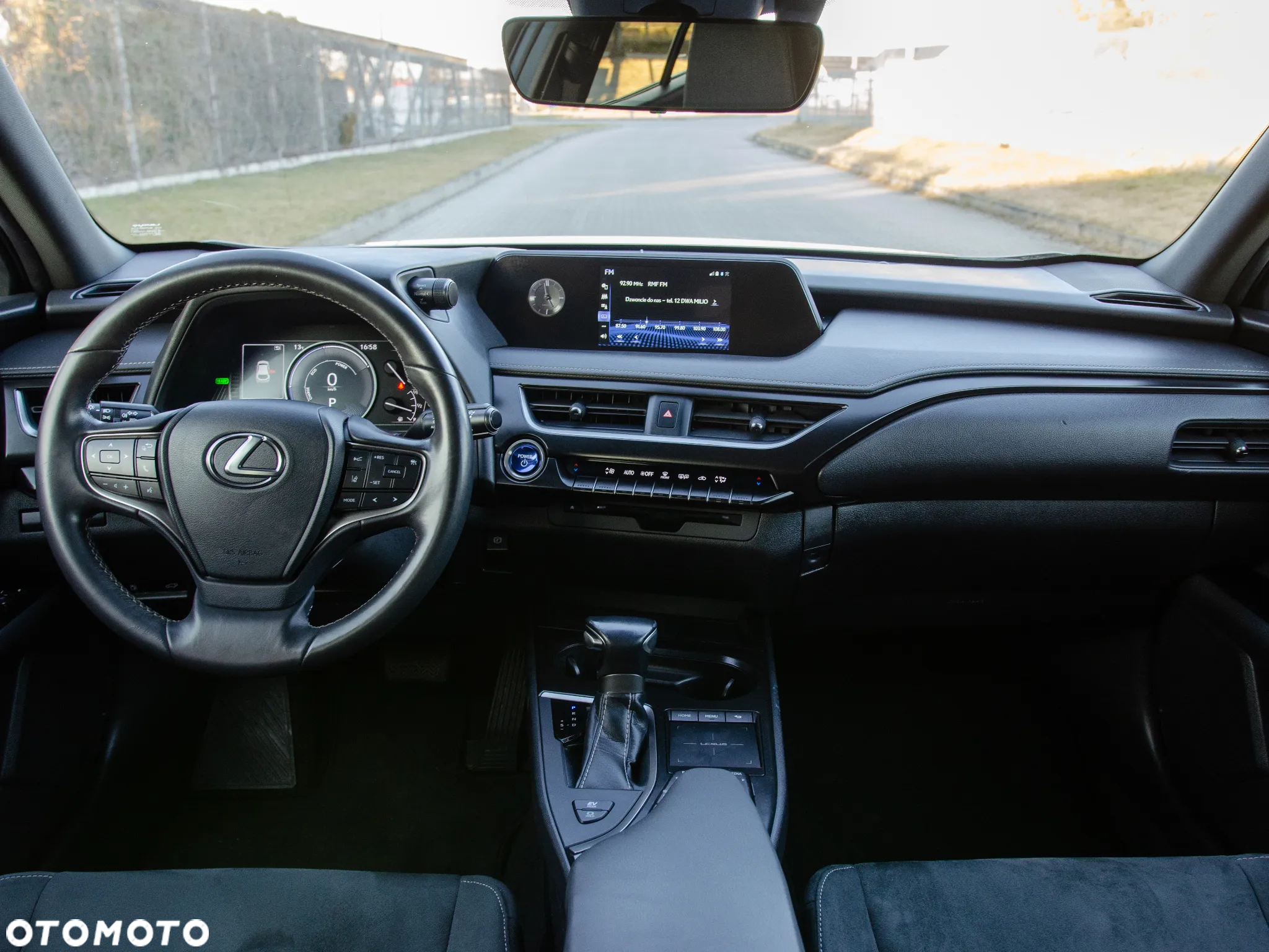 Lexus UX 250h GPF Prestige 2WD - 22