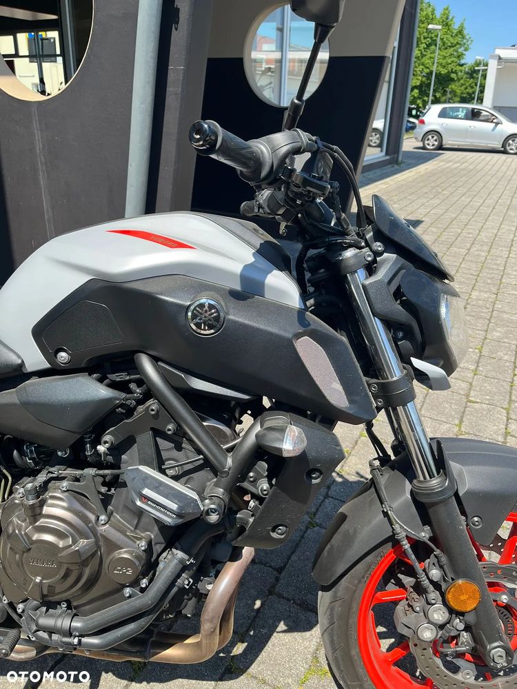 Yamaha MT - 14