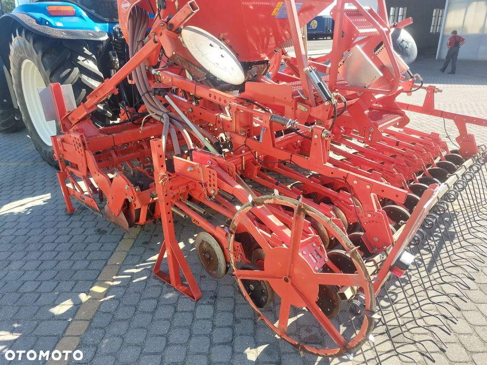 Kuhn LC302 - 9