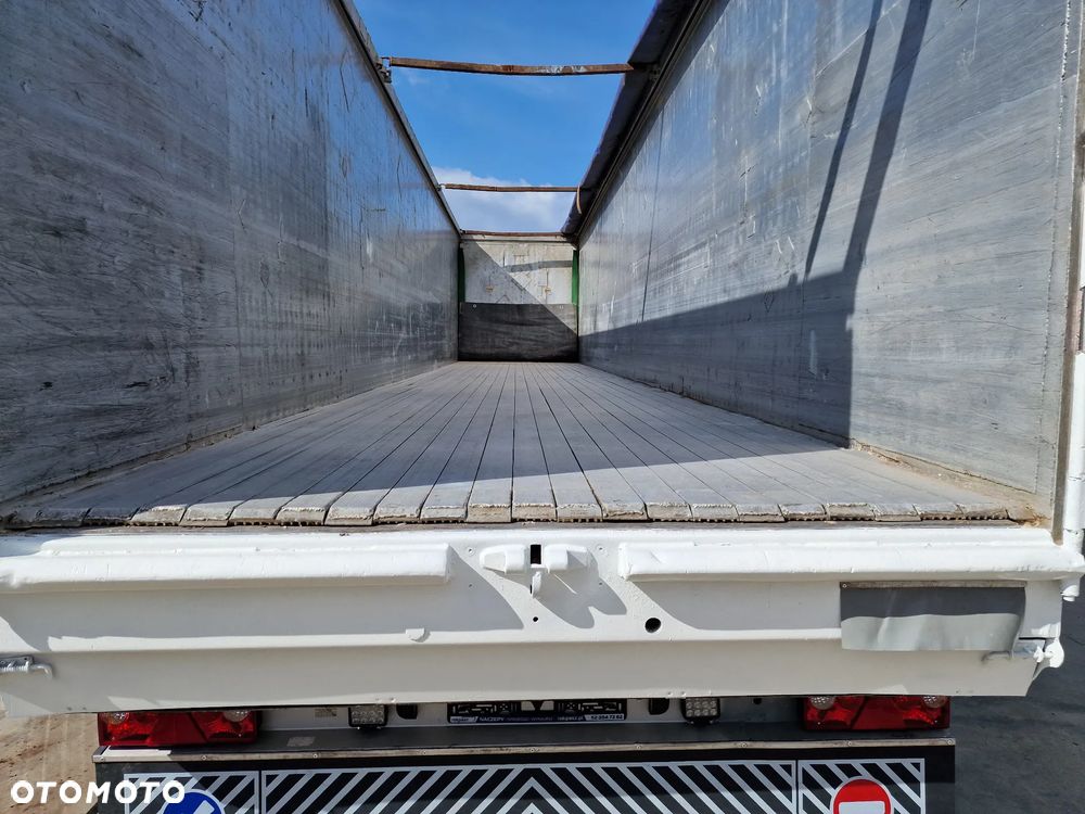 Stas Ruchoma podłoga 92m3 2015 rok - 12