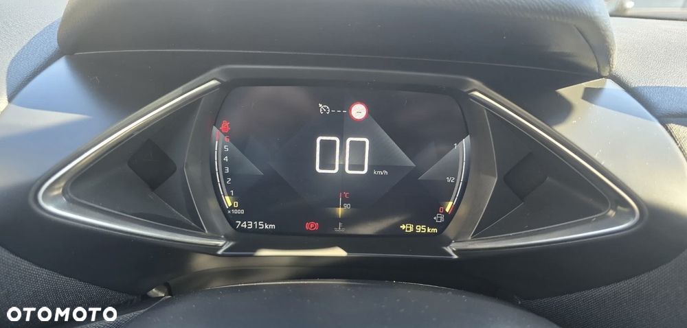 DS Automobiles DS 3 Crossback - 11