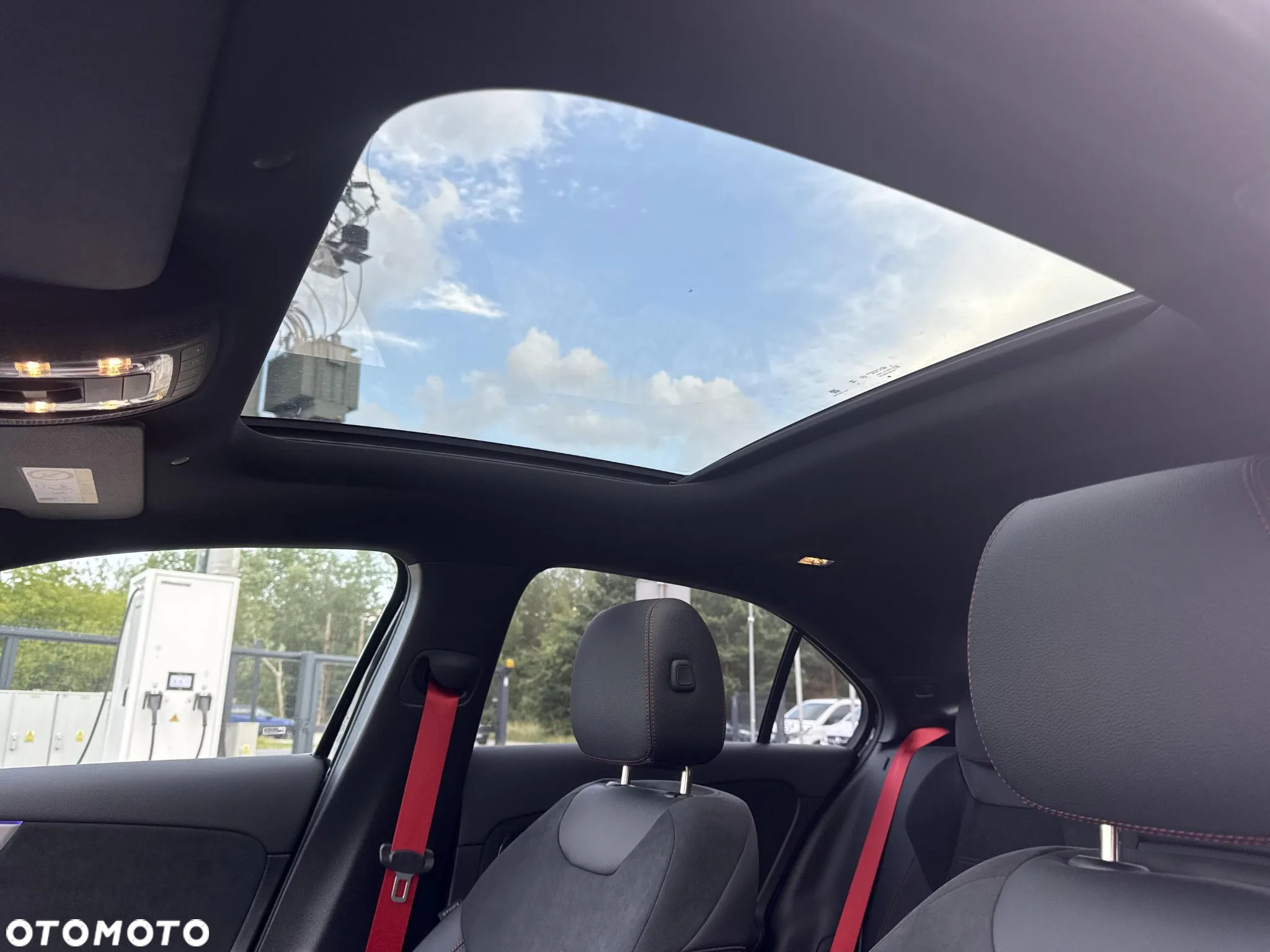 Mercedes-Benz Klasa A AMG 35 4Matic AMG Speedshift DCT 7G - 16