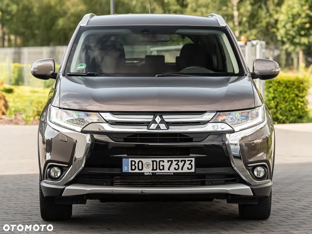Mitsubishi Outlander 2.2 DID Intense + 4WD - 5