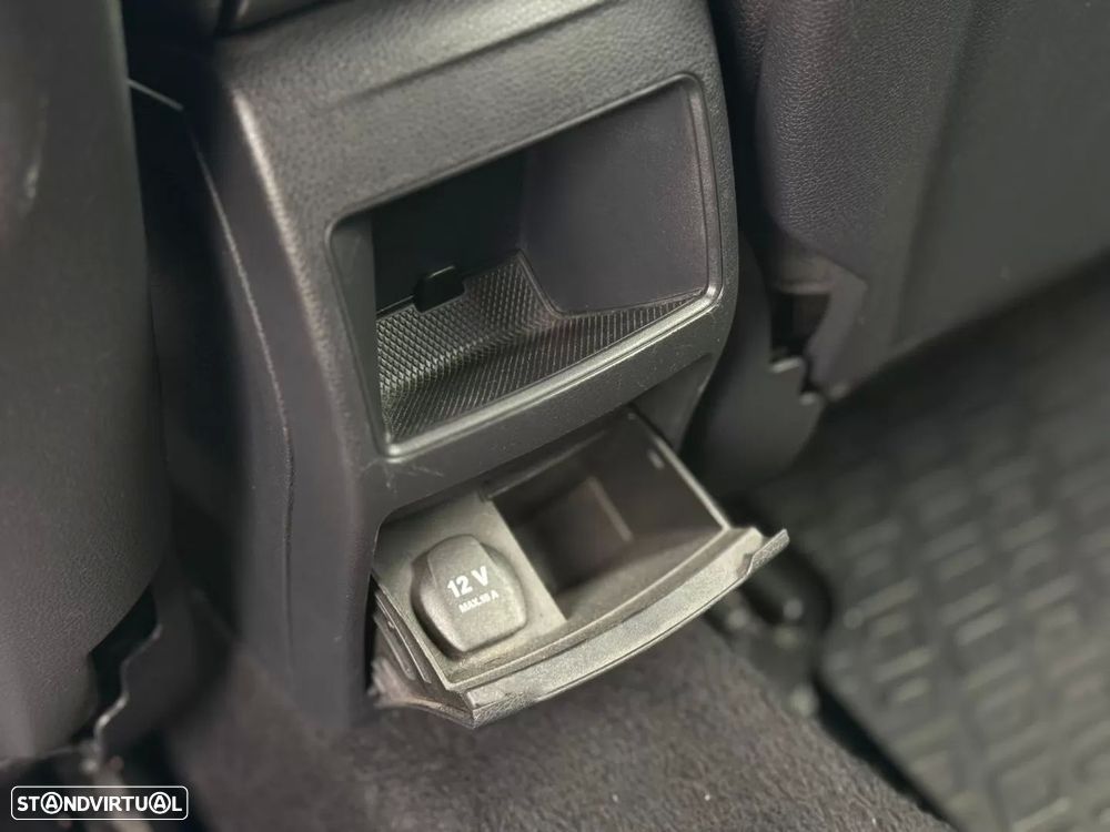 Mercedes-Benz A 180 CDI (BlueEFFICIENCY) Urban - 27