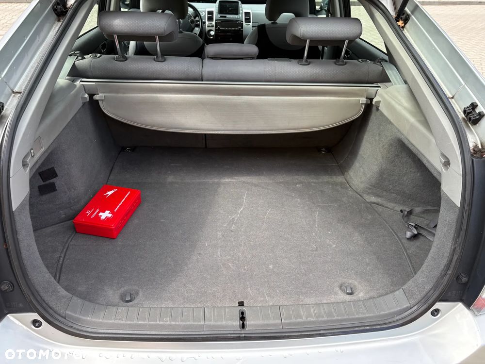 Toyota Prius 1.5 VVT-i Sol (nav) - 9