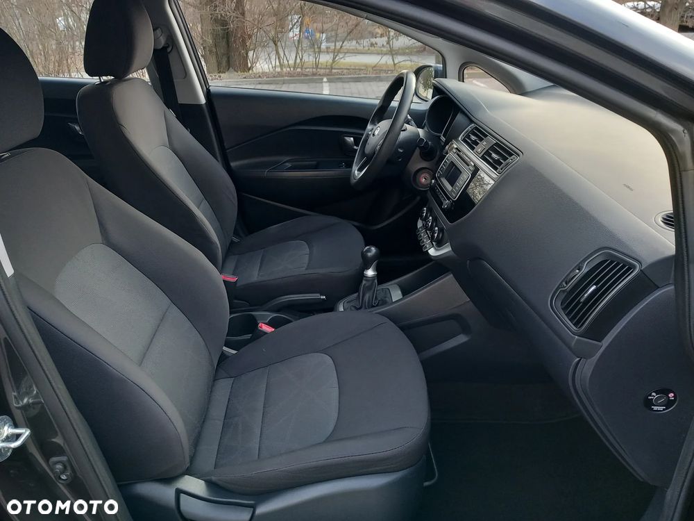 Kia Rio 1.2 Sensation - 8