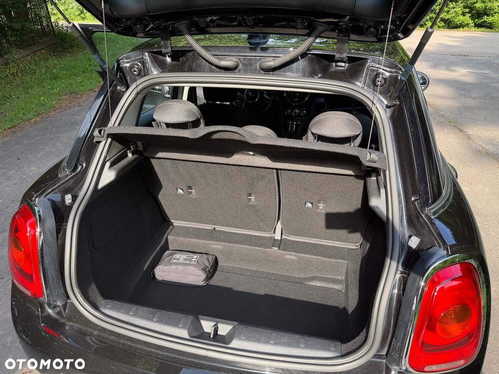 MINI Cooper Standard - 8