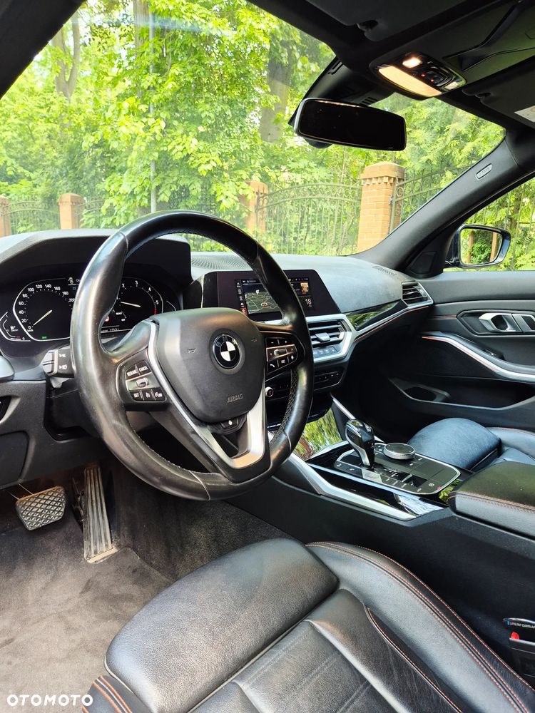 BMW Seria 3 320d Sport Line Shadow sport - 18