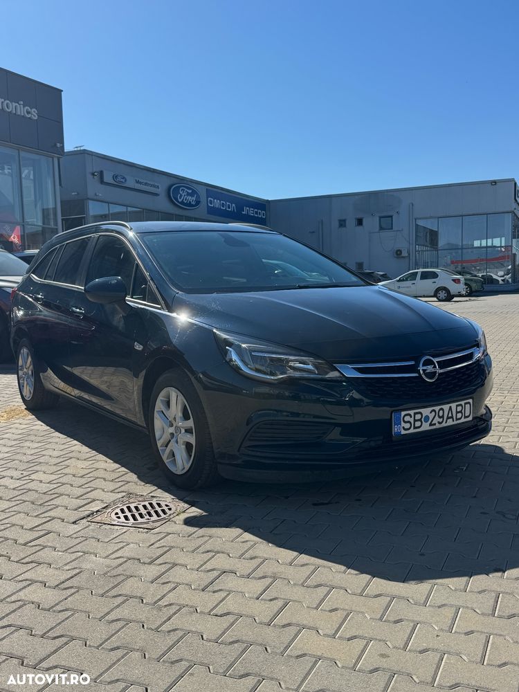 Opel Astra 1.6 CDTI ECOTEC ECOFlex Start/Stop Enjoy - 2
