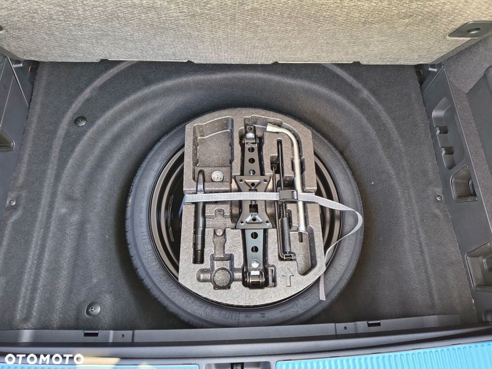 Volkswagen Passat - 10