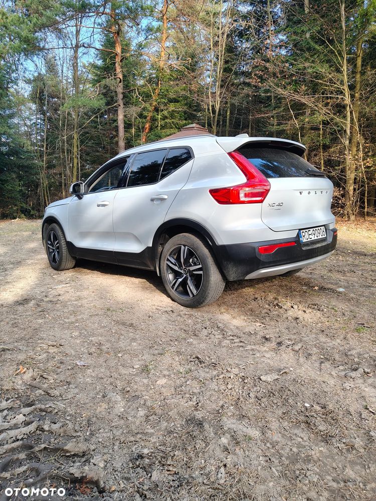 Volvo XC 40 D3 Geartronic - 4