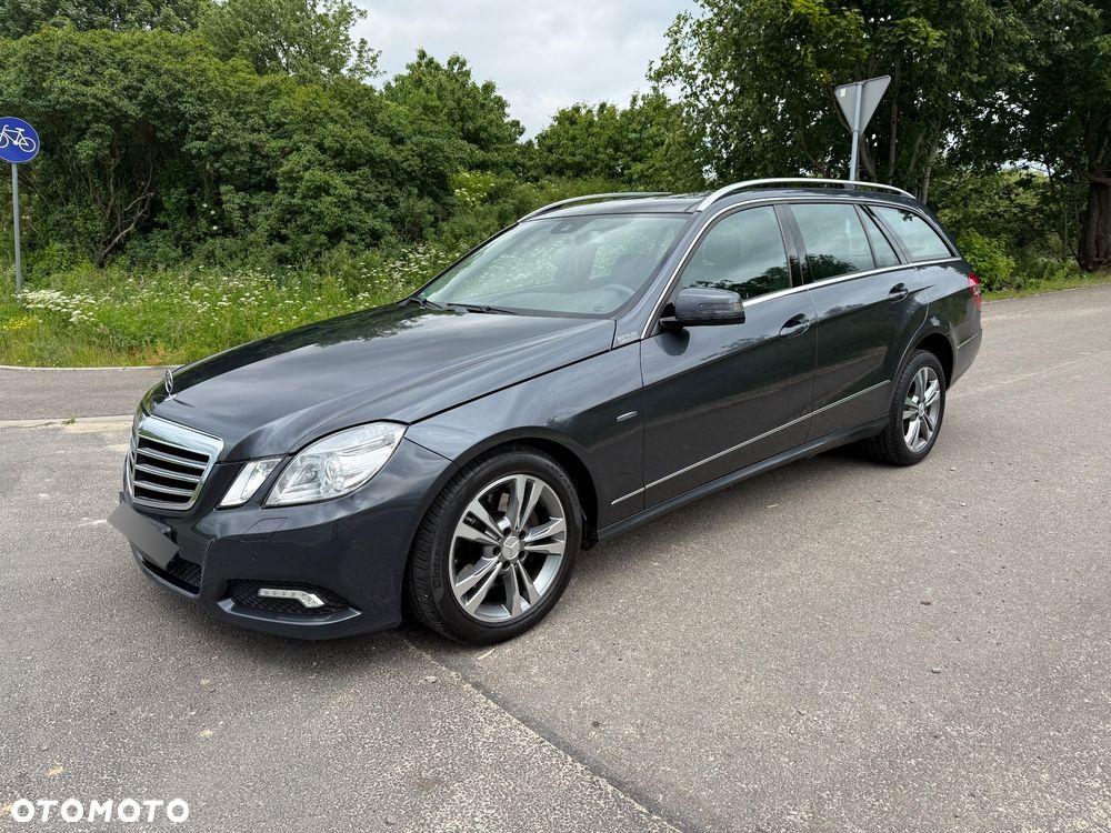 Mercedes-Benz Klasa E 350 T CDI DPF BlueEFFICIENCY 7G-TRONIC Avantgarde - 12