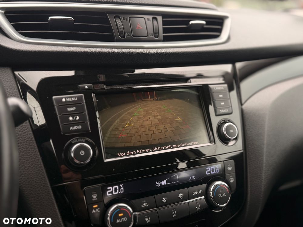 Nissan Qashqai - 16