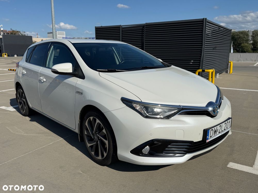 Toyota Auris Hybrid 135 Comfort - 1