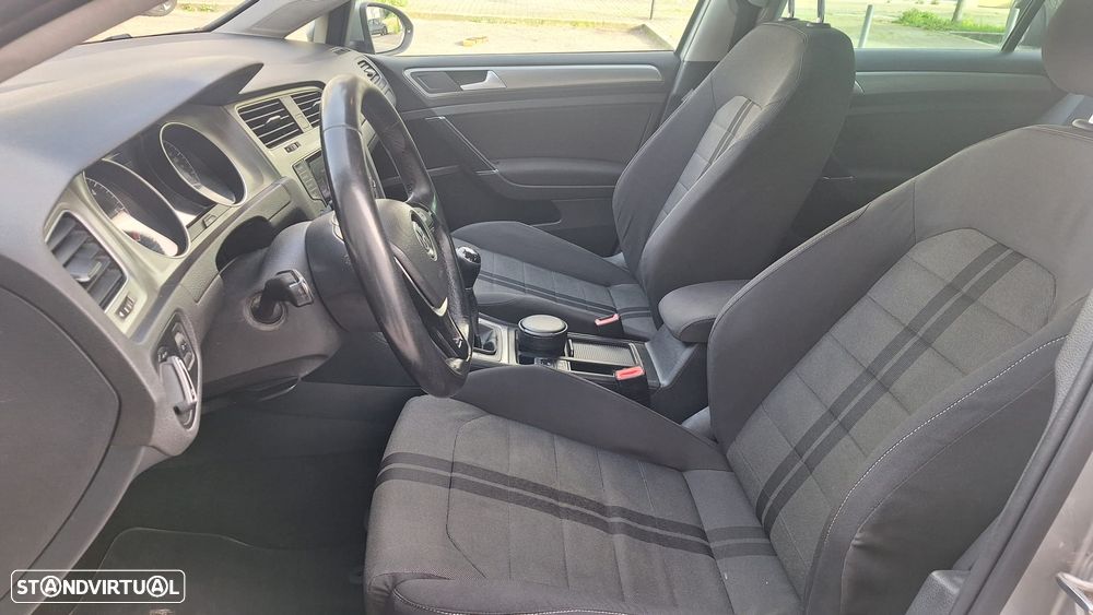 VW Golf Variant - 14