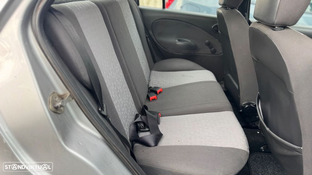 Ford Fiesta 1.25 Trend - 9