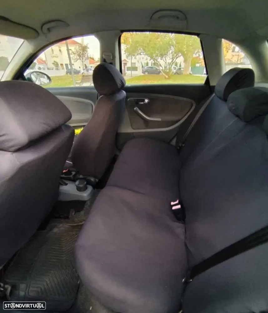 SEAT Ibiza 1.4 16V Stylance - 6