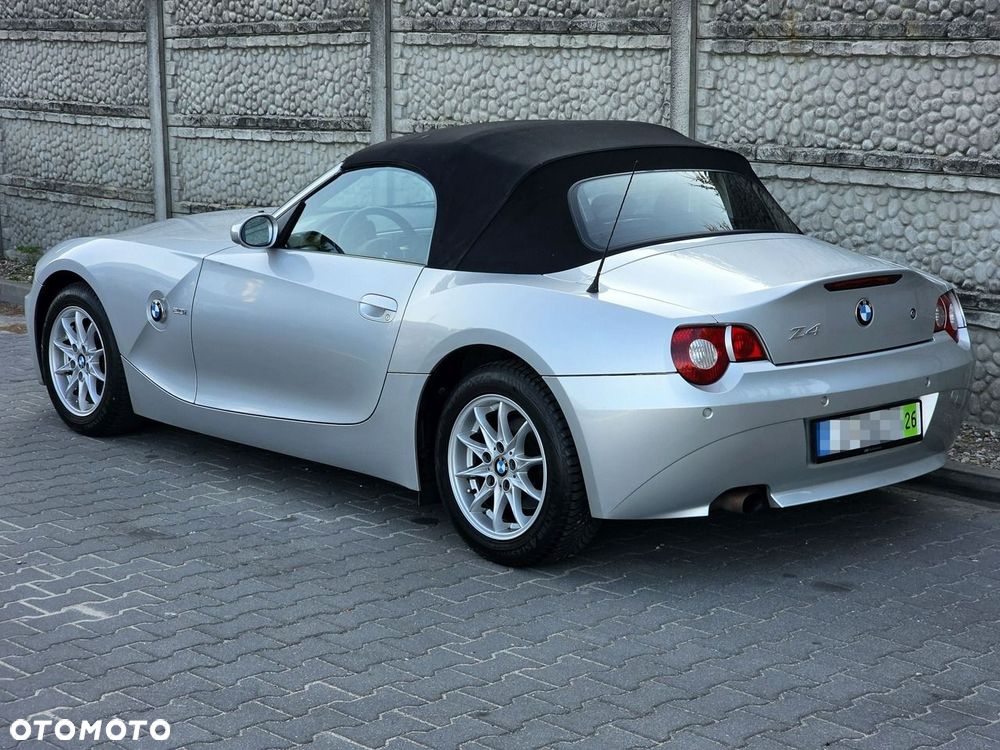 BMW Z4 2.0i - 10