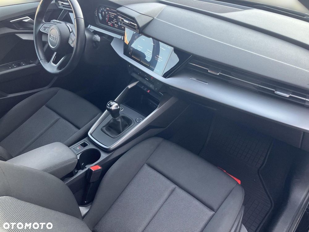 Audi A3 Sportback 30 TFSI - 16