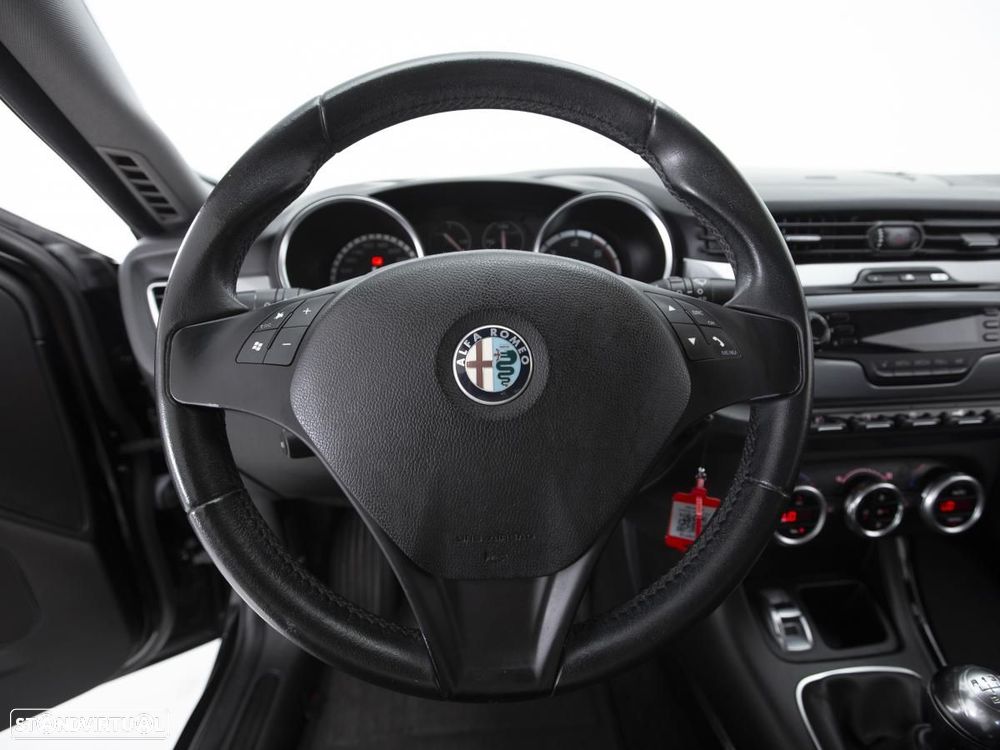 Alfa Romeo Giulietta - 14