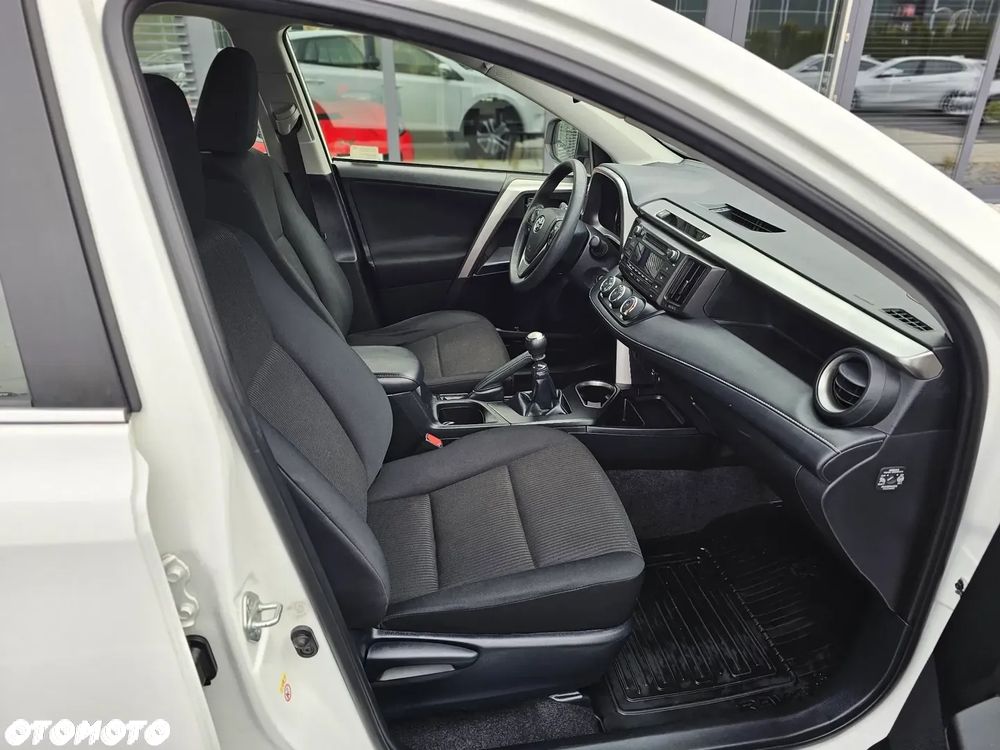 Toyota RAV4 2.0 Silver 4x4 - 31